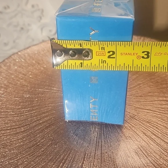 Fenty Blue Box - Picture 10 of 13